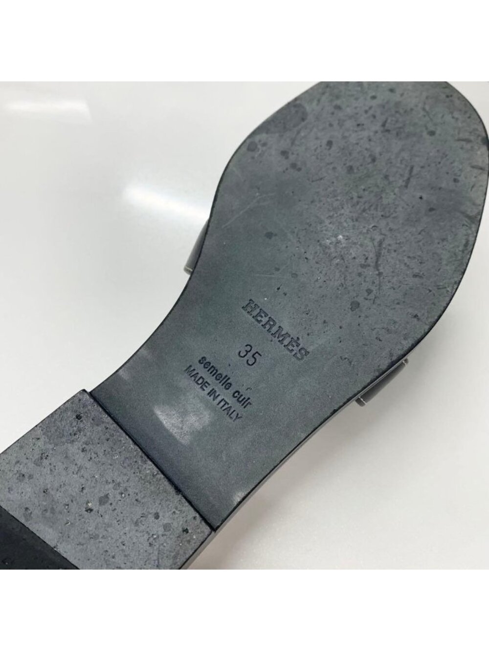 Hermes Oran Leather Sandals Black - Picture 8 of 10